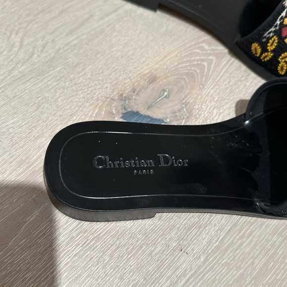 Christian Dior Black Beaded Judgement slides. Size 40 - Picture 2 of 7